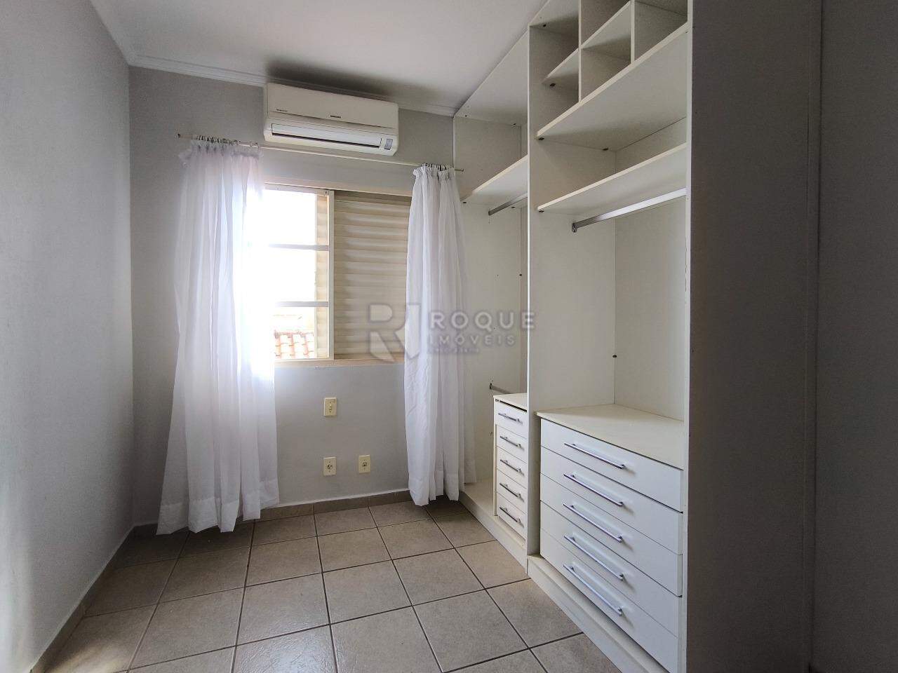 Casa em condomínio à venda no bairro Jardim Nossa Senhora de Fátima: DORMITÓRIO 1
