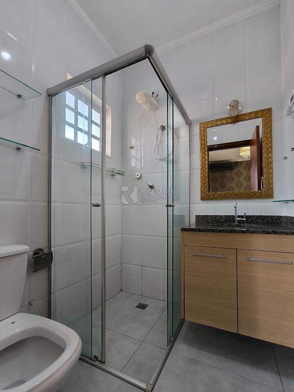 Casa em condomínio à venda no bairro Jardim Nossa Senhora de Fátima: WC SUÍTE