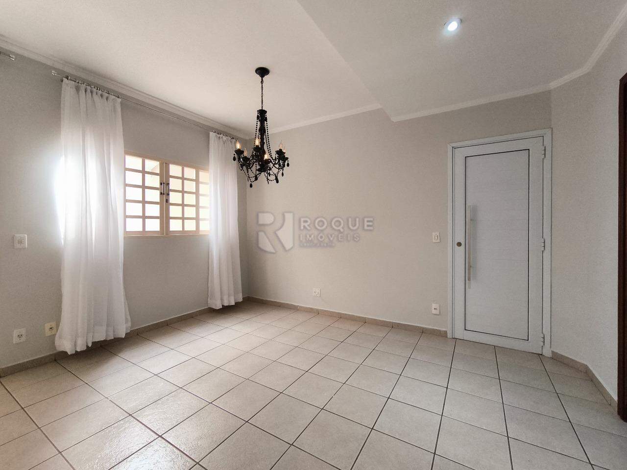 Casa em condomínio à venda no bairro Jardim Nossa Senhora de Fátima: SALA DE ESTAR