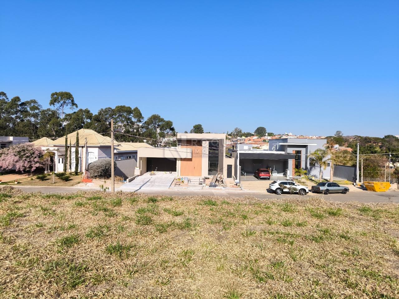 Terreno em condomínio à venda no bairro Portal de São Clemente: 