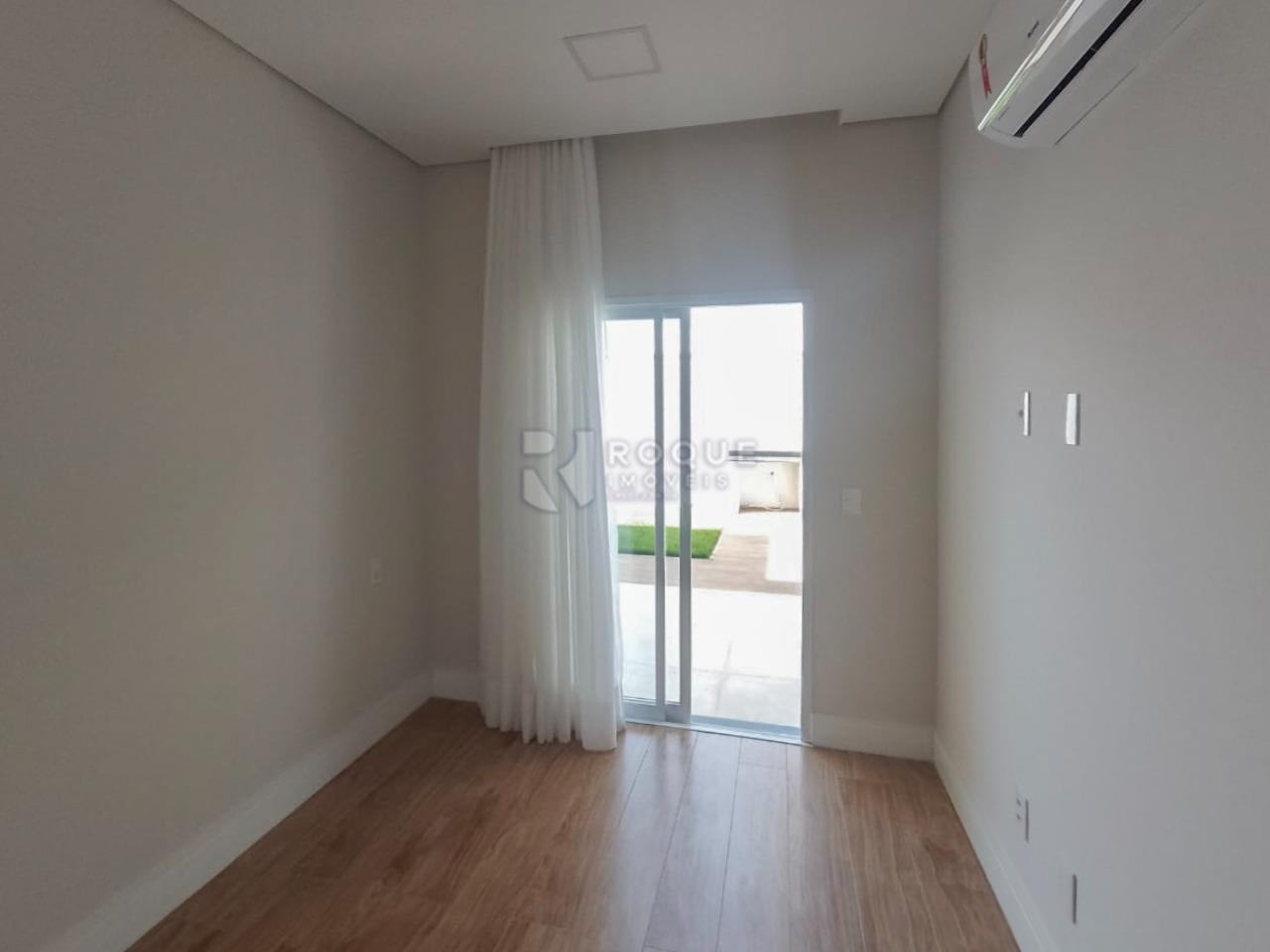 Casa em condomínio à venda no bairro Residenciais Fazenda Itapema: 