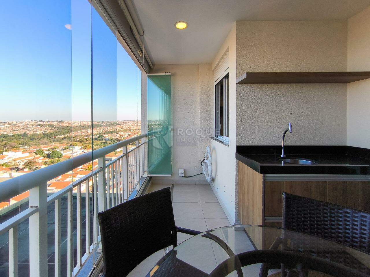 Apartamento à venda no bairro Vila Santa Rosália: SACADA GOURMET