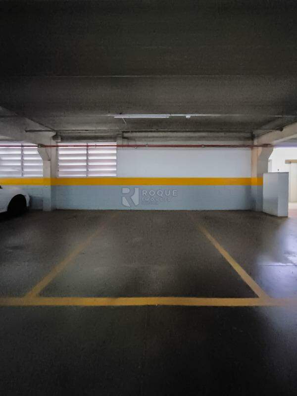 Apartamento à venda no bairro Vila Santa Rosália: GARAGEM