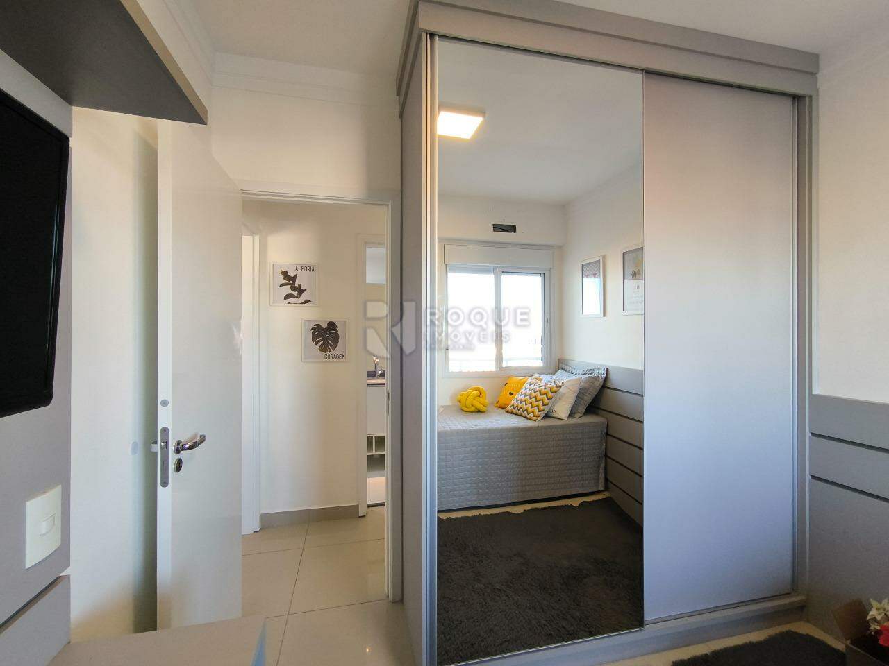 Apartamento à venda no bairro Vila Santa Rosália: DORMITÓRIO