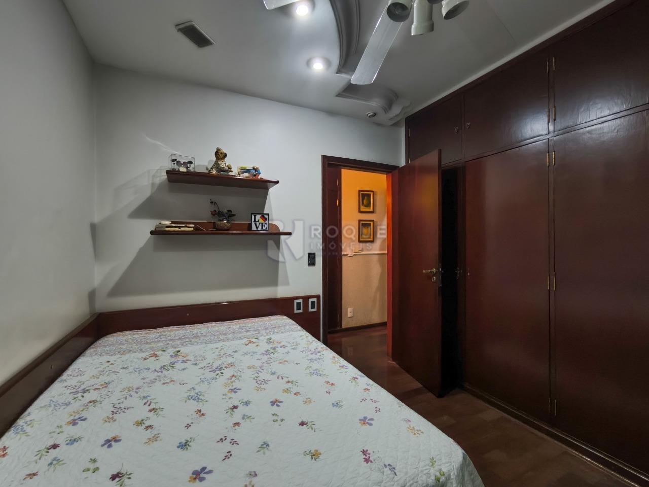 Casa Residencial à venda no bairro Cidade Jardim: Dormitório 2