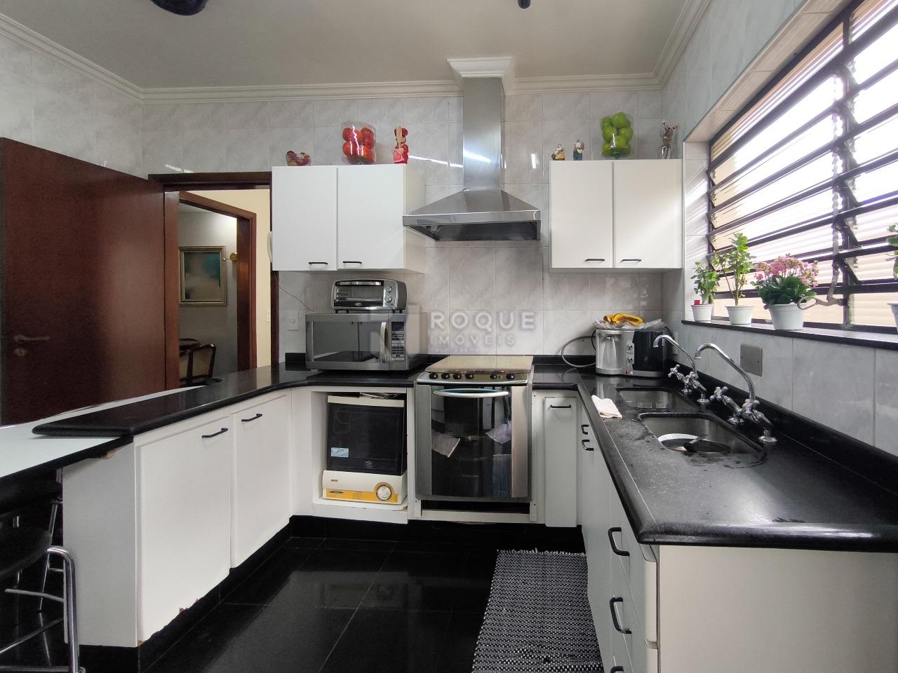 Casa Residencial à venda no bairro Cidade Jardim: Cozinha