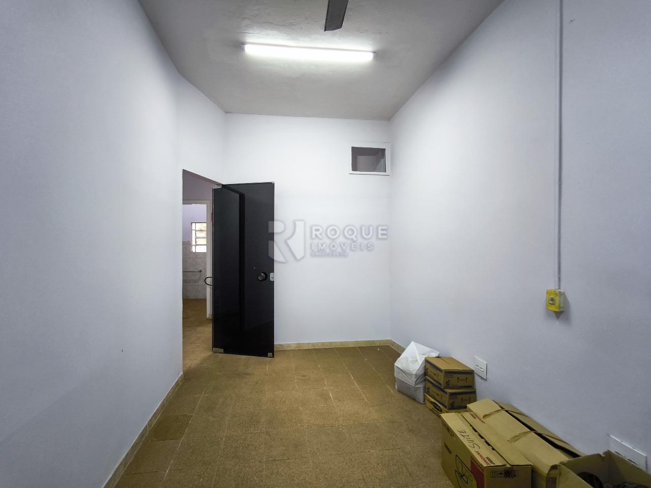 Barracão/Galpão à venda no bairro Centro: SALA 3