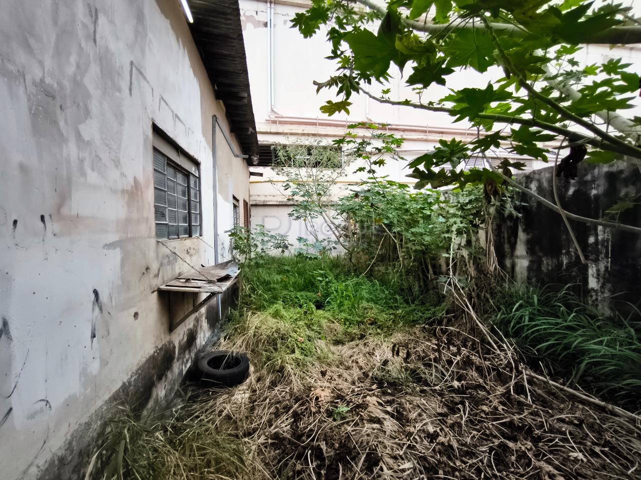 Barracão/Galpão à venda no bairro Centro: QUINTAL