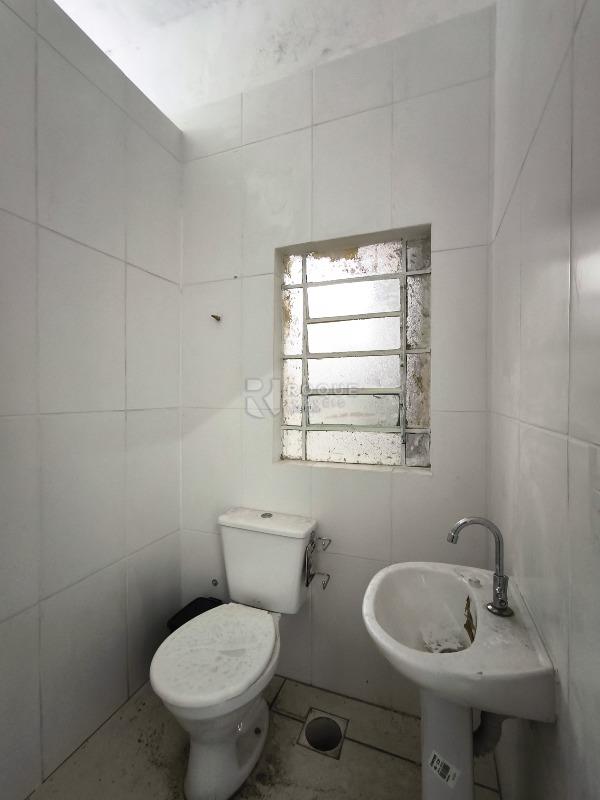 Barracão/Galpão à venda no bairro Centro: WC 2 SALA 2