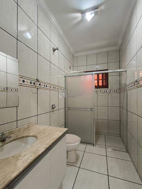 Casa Residencial à venda no bairro Vila São Luiz: WC SUÍTE