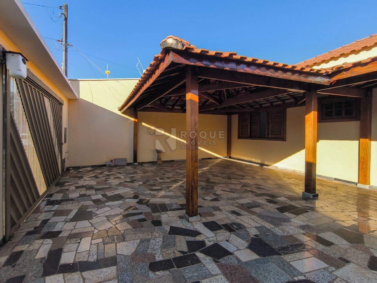 Casa Residencial à venda no bairro Vila São Luiz: GARAGEM