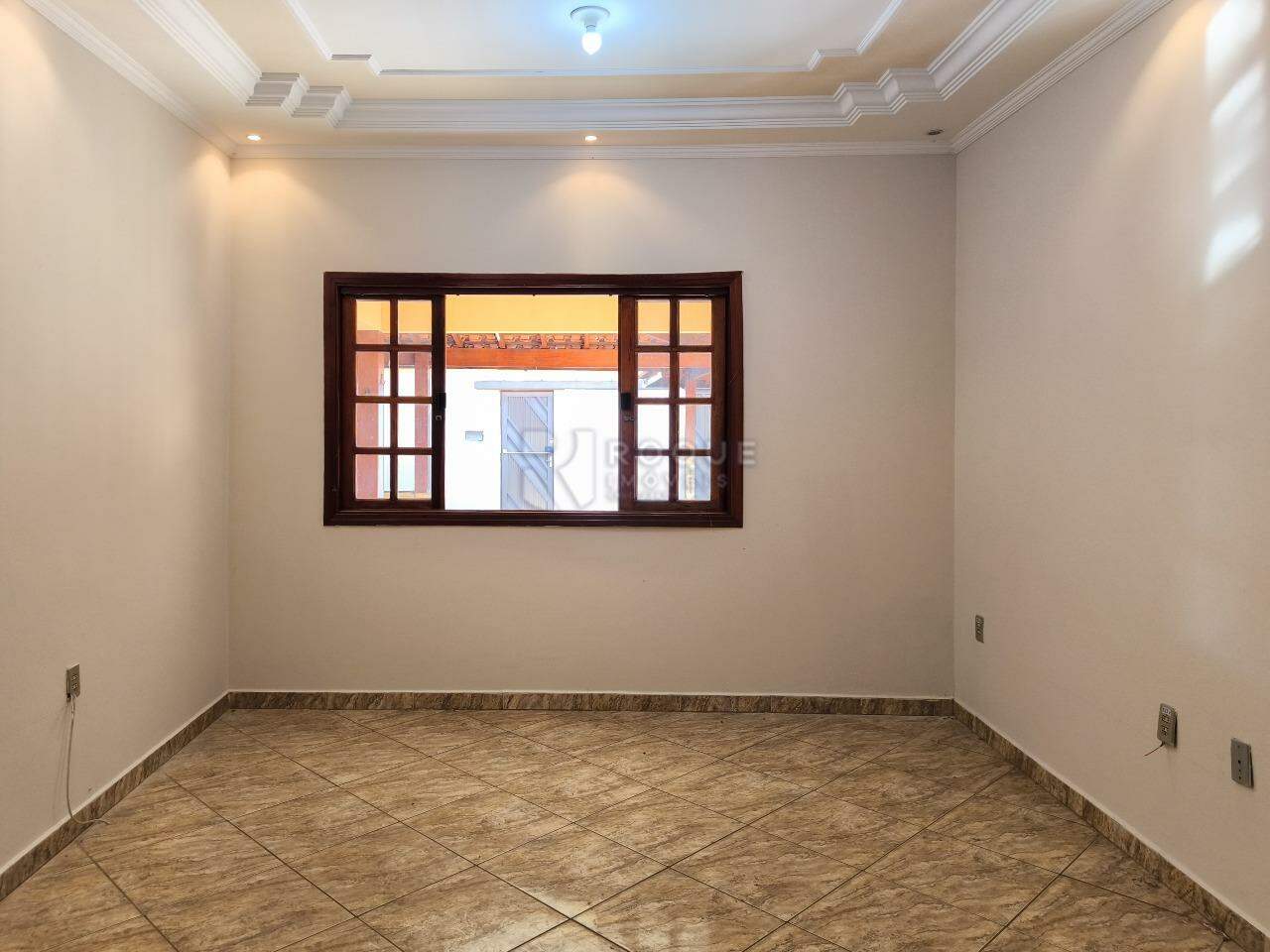 Casa Residencial à venda no bairro Vila São Luiz: SALA DE ESTAR