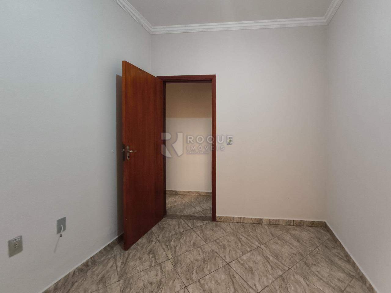 Casa Residencial à venda no bairro Vila São Luiz: DORMITÓRIO 2