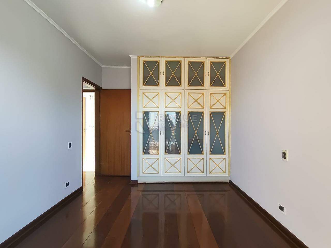 Apartamento para aluguel no bairro Centro: Dormitório 01
