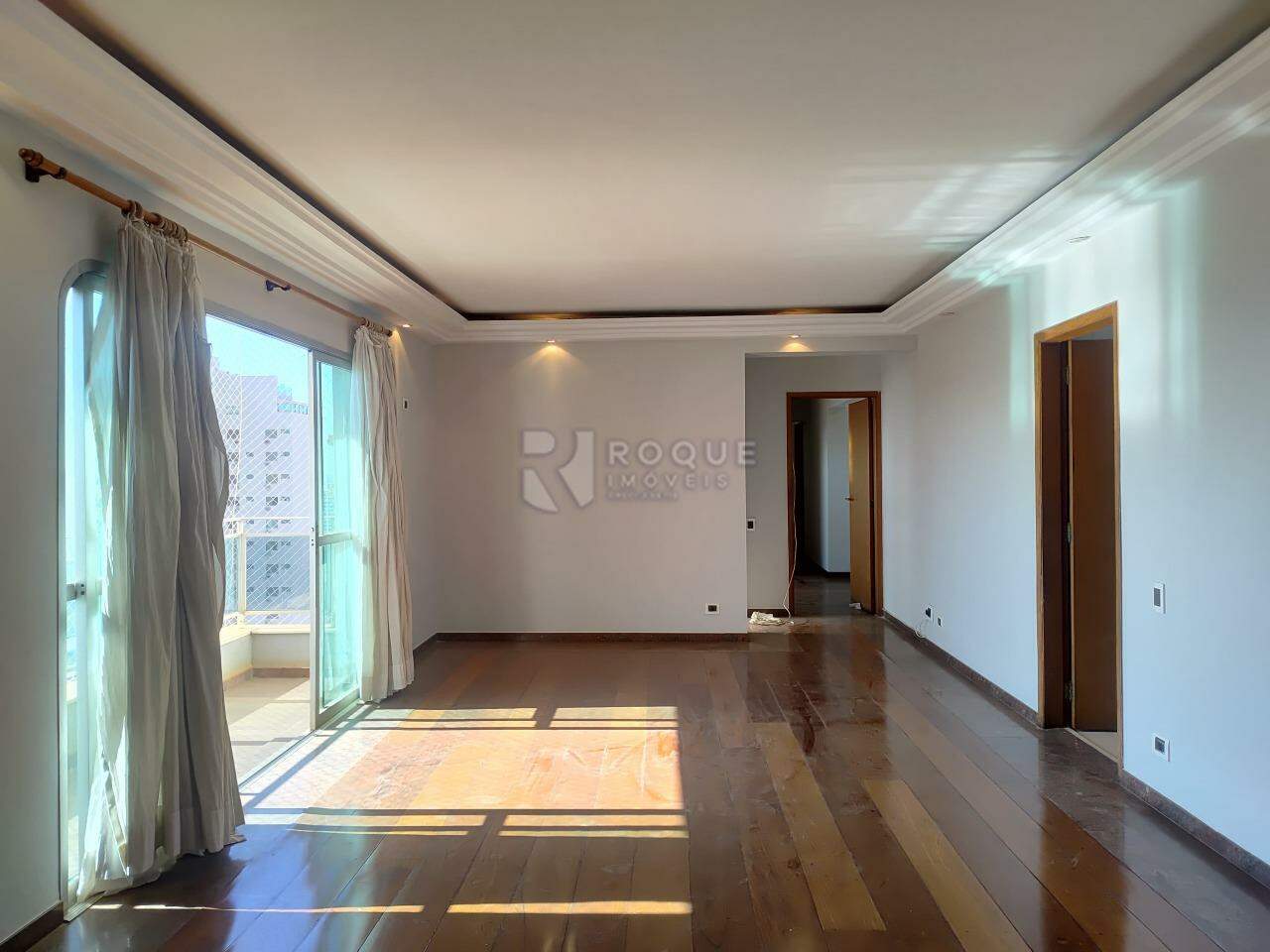 Apartamento para aluguel no bairro Centro: Sala