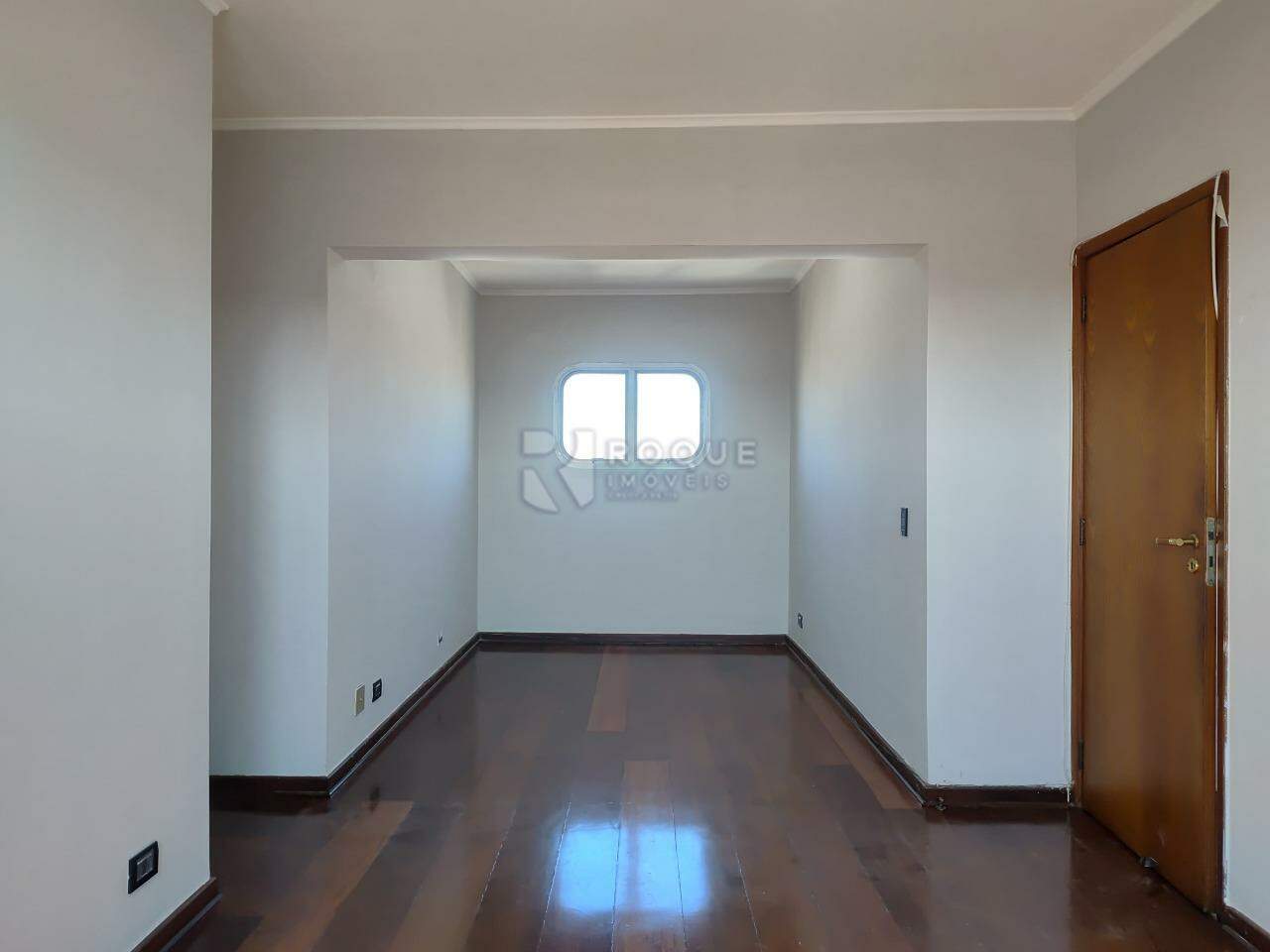 Apartamento para aluguel no bairro Centro: Sala de jantar 
