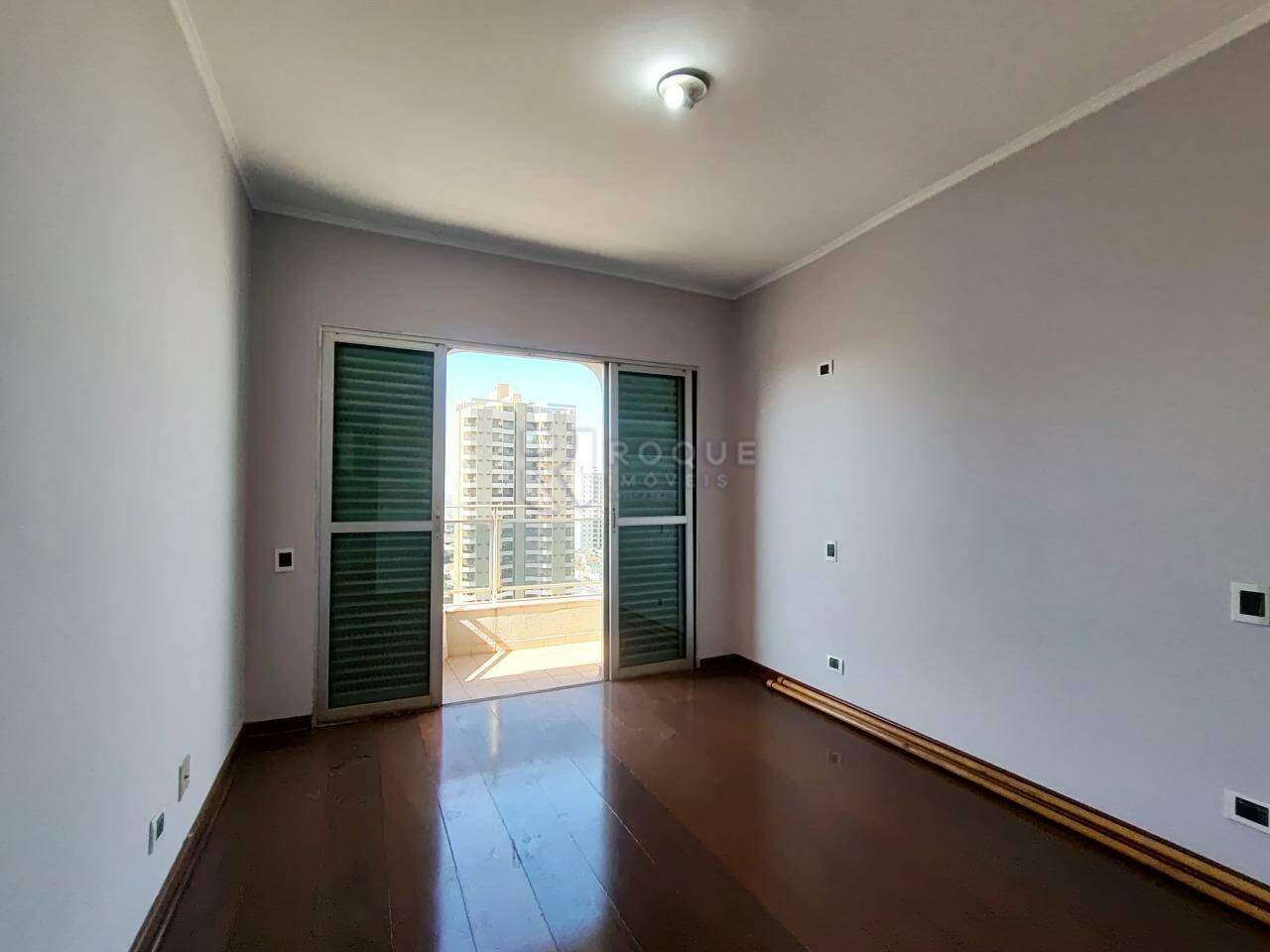 Apartamento para aluguel no bairro Centro: Dormitório 02
