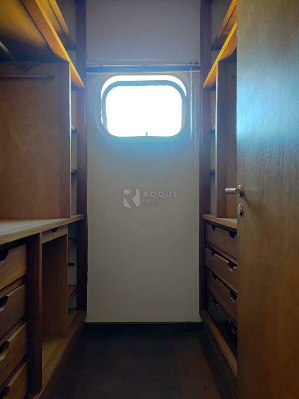 Apartamento para aluguel no bairro Centro: Closet