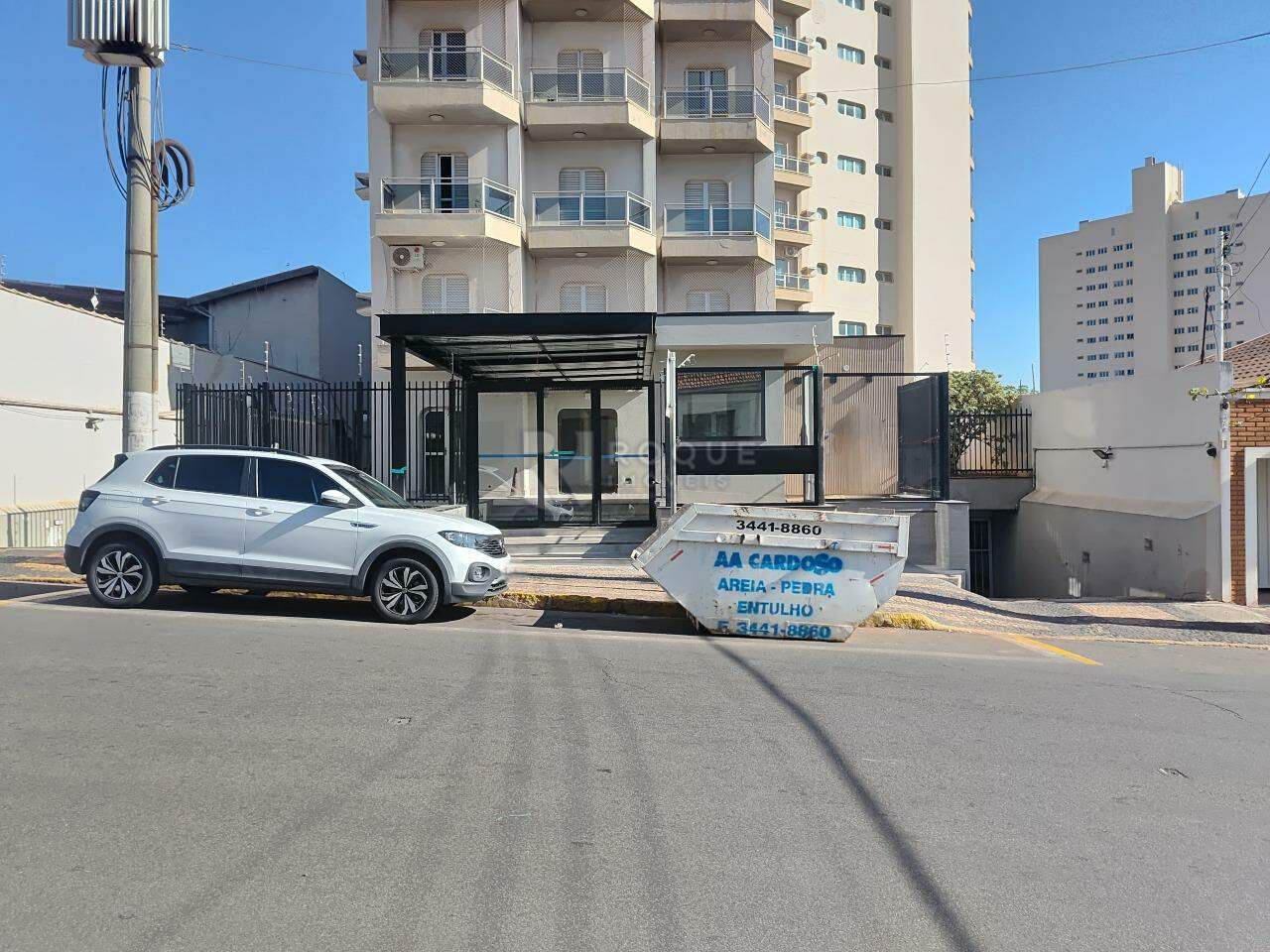 Apartamento para aluguel no bairro Centro: Fachada