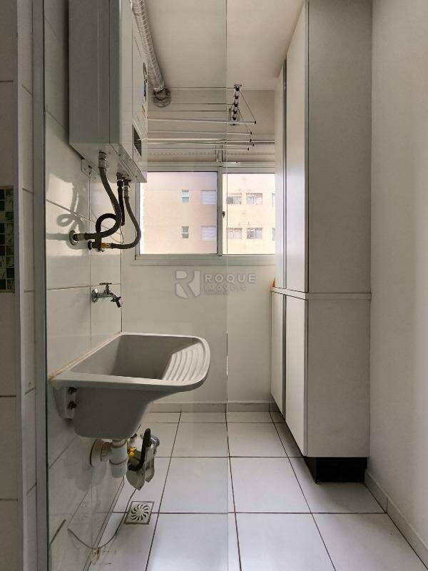 Apartamento à venda no bairro Vila Queiroz: LAVANDERIA