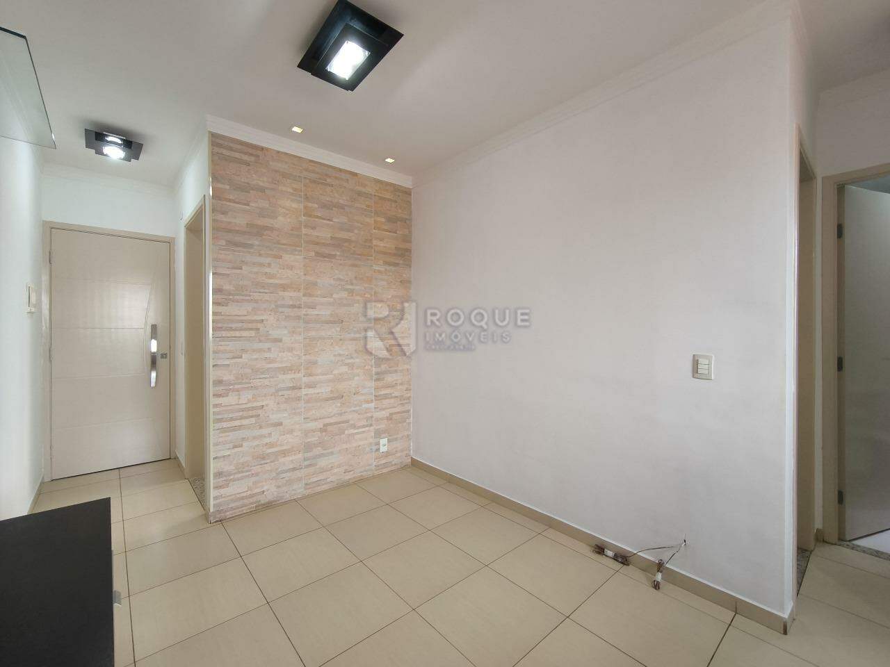 Apartamento à venda no bairro Vila Queiroz: SALA DE ESTAR