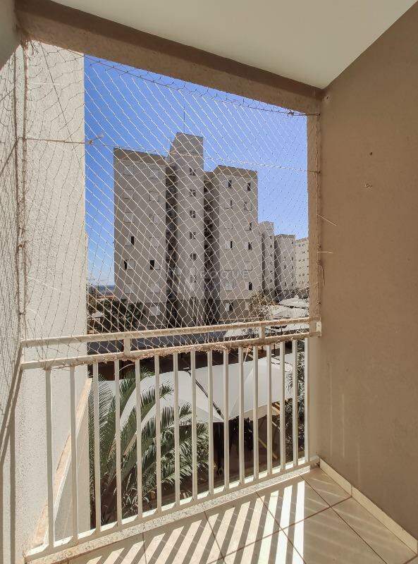 Apartamento para aluguel no bairro Residencial Rubi: Sacada 