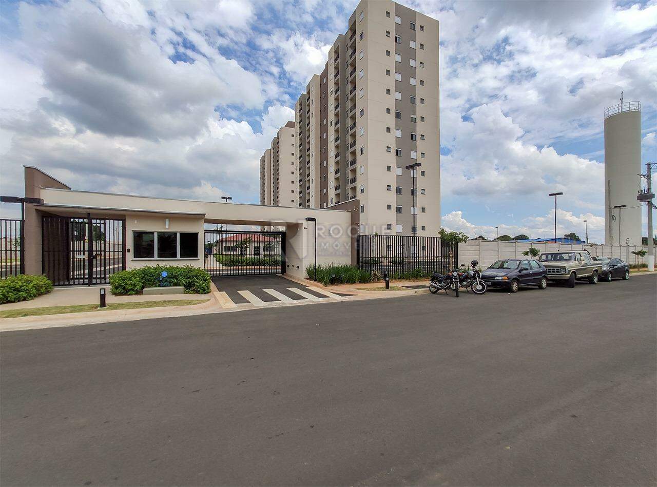 Apartamento à venda no bairro Jardim do Lago: 