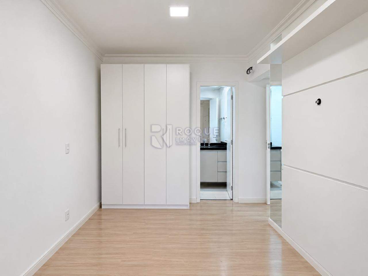 Apartamento para aluguel no bairro Jardim Santo André: Suíte