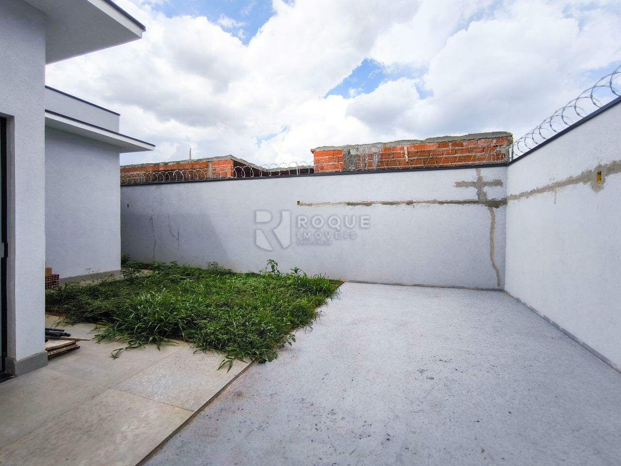 Casa Residencial à venda no bairro Jardim Campo Verde II: QUINTAL