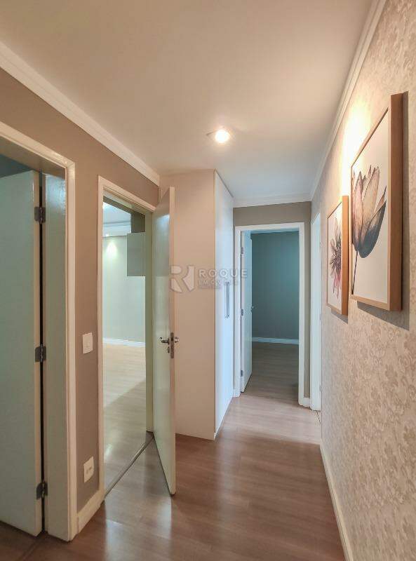Apartamento à venda no bairro Jardim Santo André: Hall 
