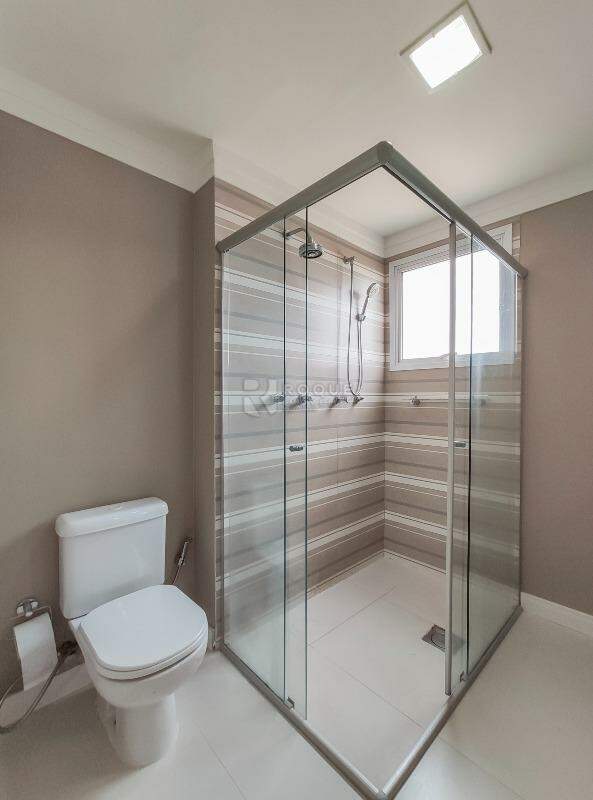 Apartamento à venda no bairro Jardim Santo André: WC suíte 