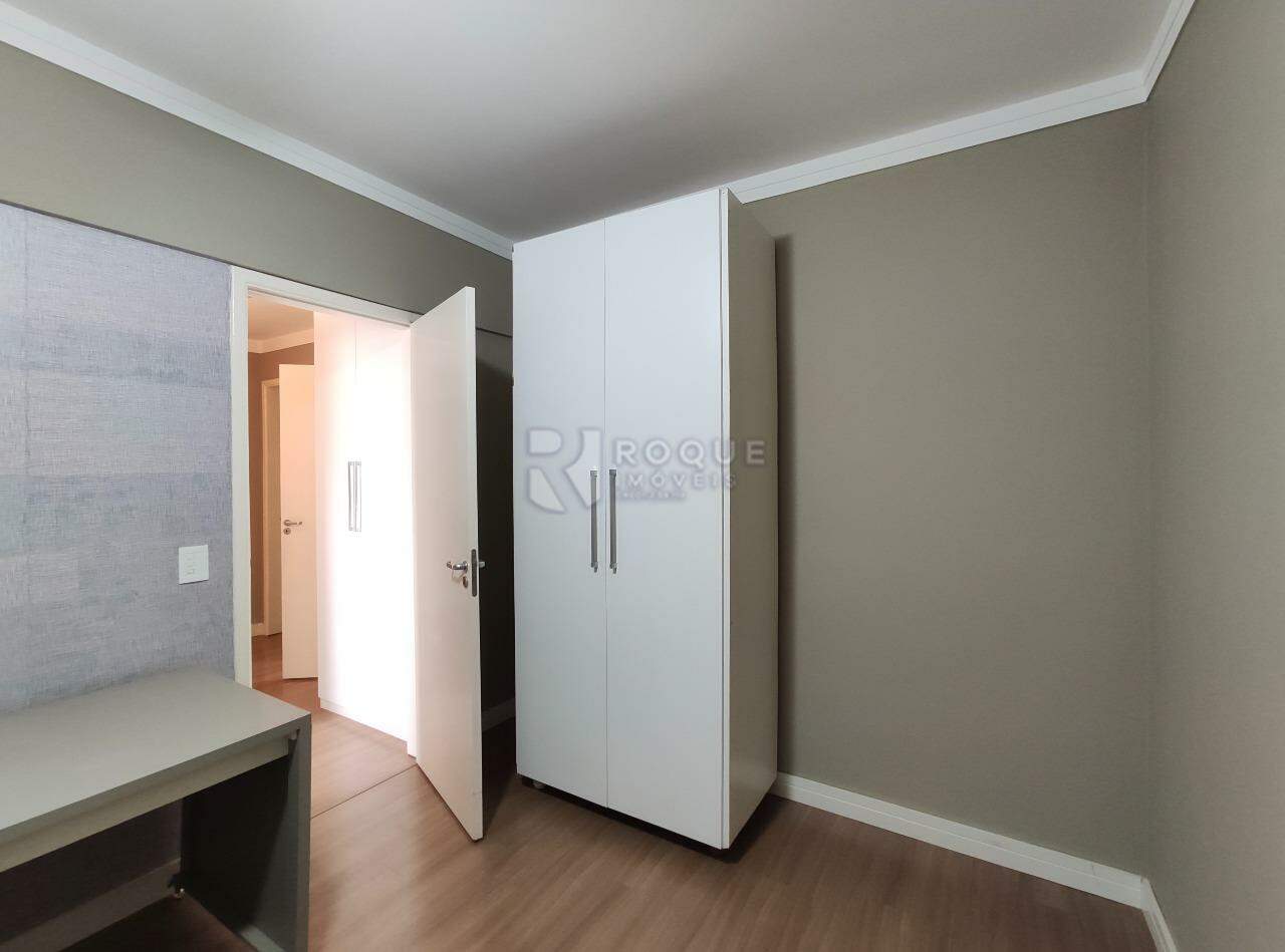 Apartamento à venda no bairro Jardim Santo André: Dormitório 1