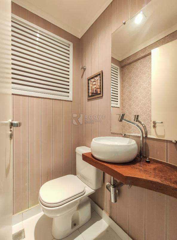 Apartamento à venda no bairro Jardim Santo André: Lavabo 