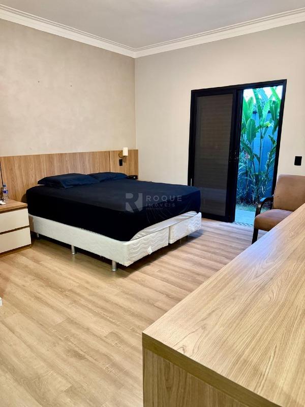 Casa em condomínio à venda no bairro Residencial Florisa: SUITE 1