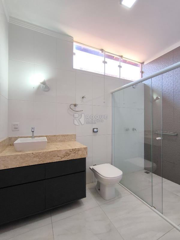 Casa Residencial à venda no bairro Jardim Elite: WC SUÍTE