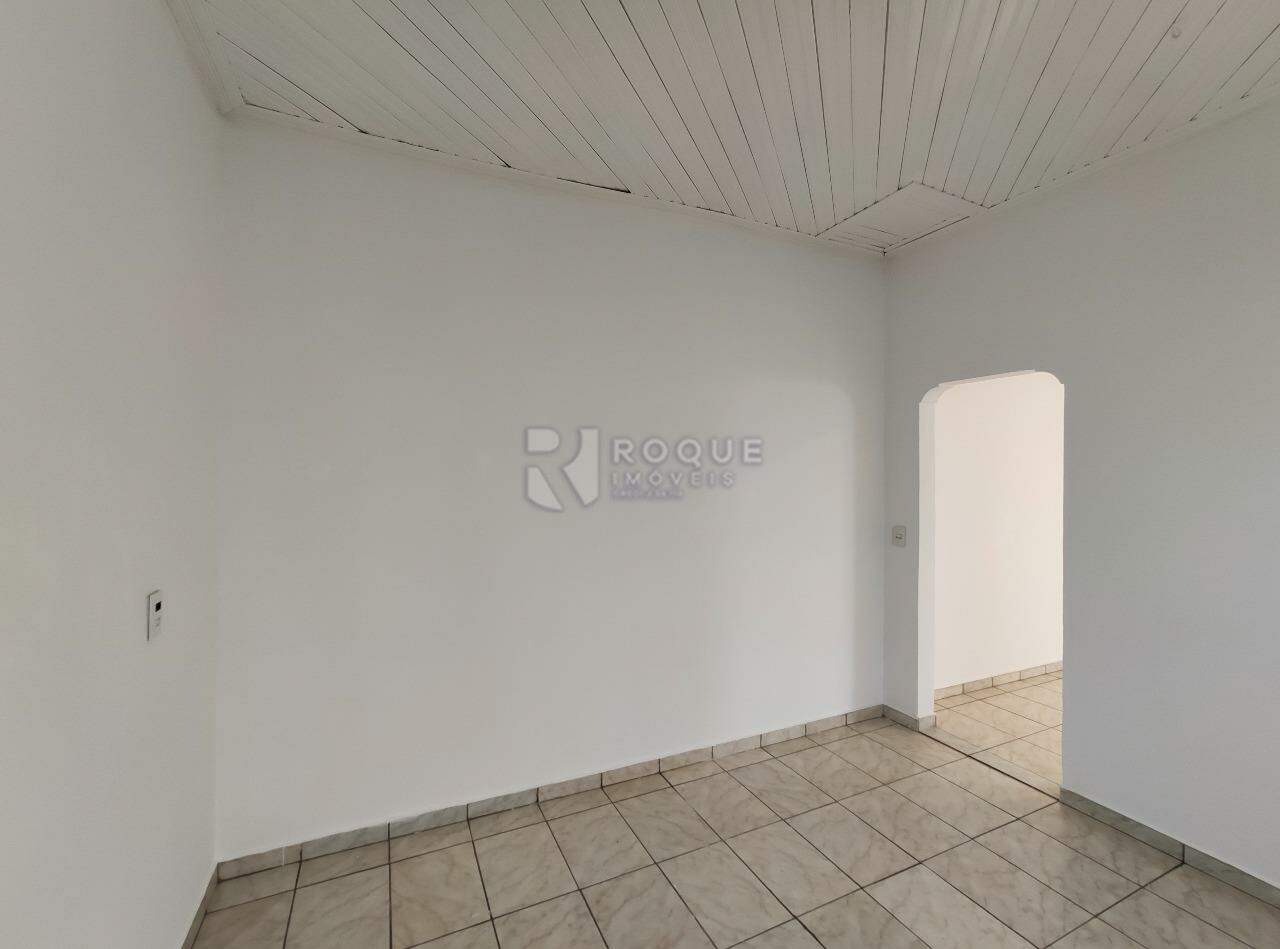 Casa Residencial para aluguel no bairro Vila Cristovam: Cozinha 