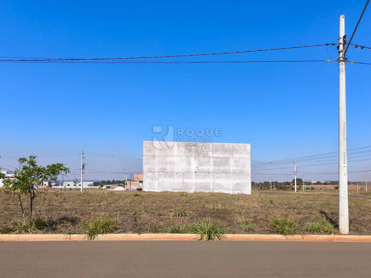 Terreno à venda no bairro Residencial Colinas do Engenho II: FRENTE