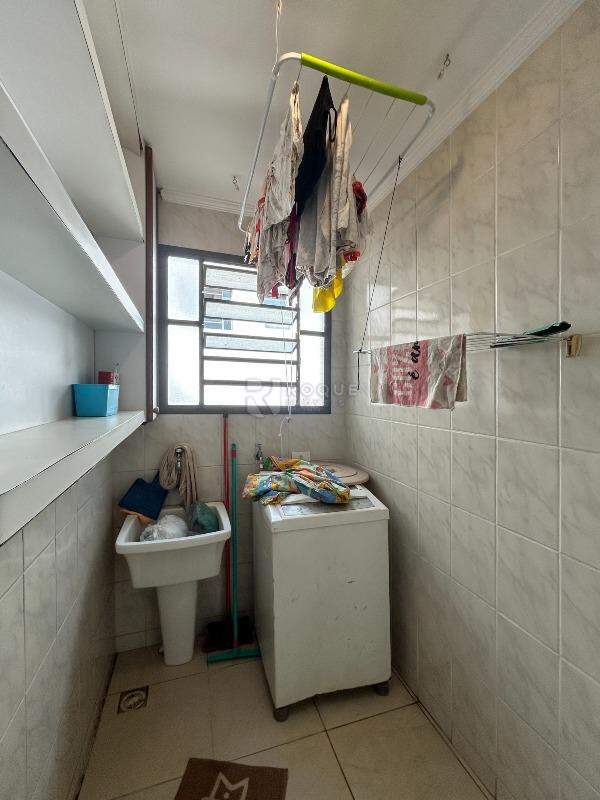 Apartamento para aluguel no bairro Jardim Ipiranga: Área de serviço 