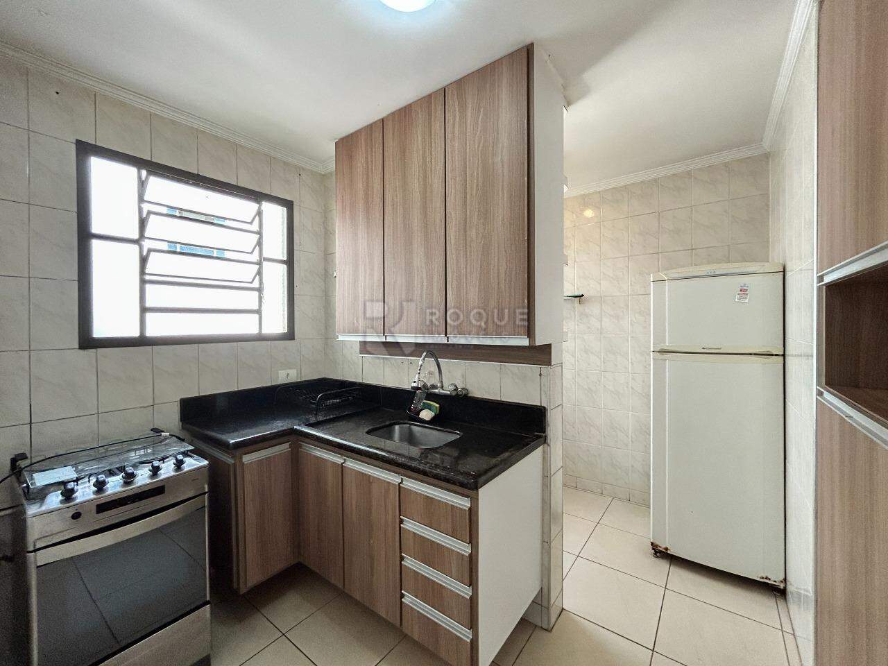 Apartamento para aluguel no bairro Jardim Ipiranga: Cozinha 