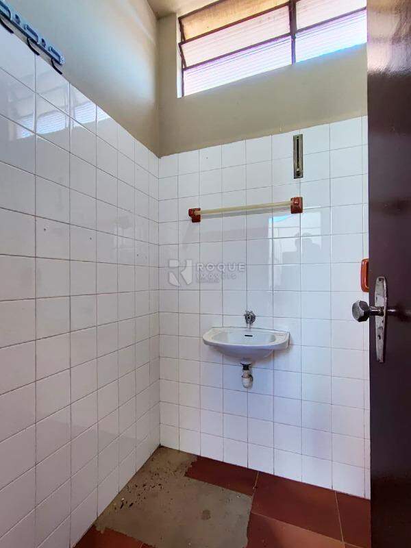 Casa Residencial para aluguel no bairro Jardim Piratininga: Wc externo 01