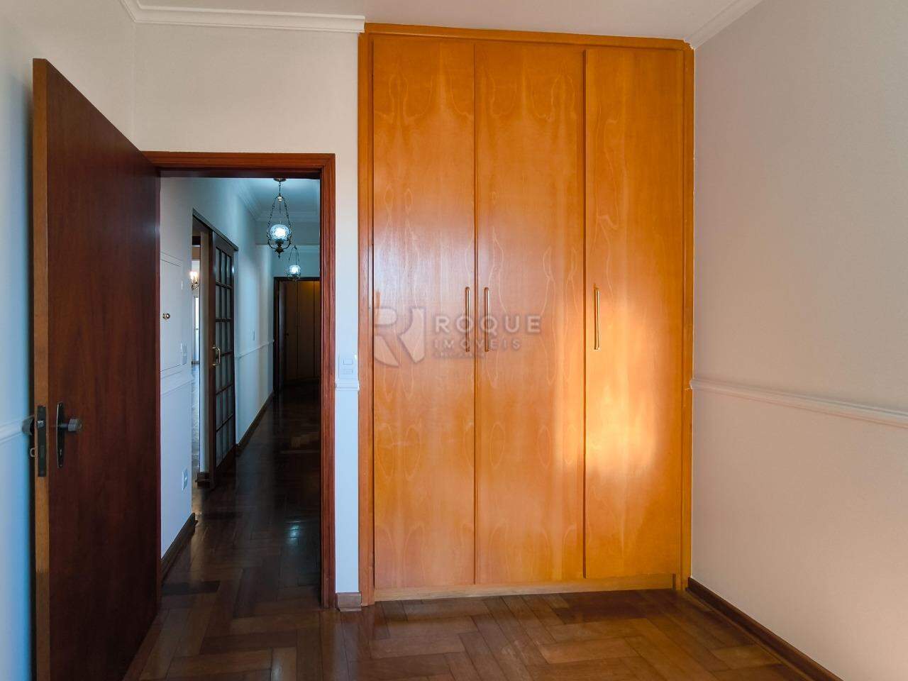 Apartamento à venda no bairro Centro:
