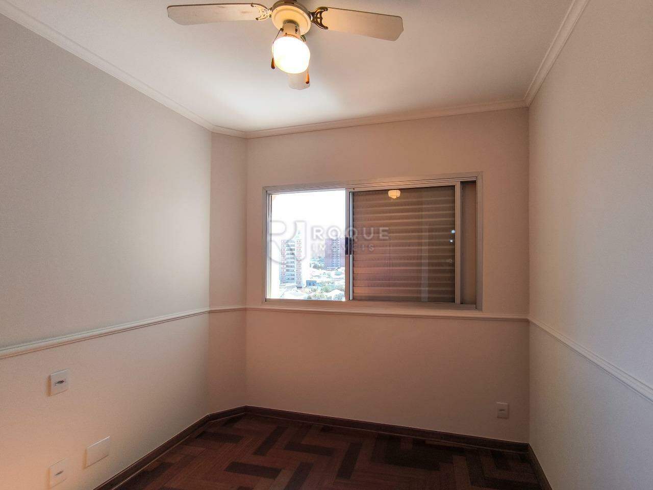 Apartamento à venda no bairro Centro: