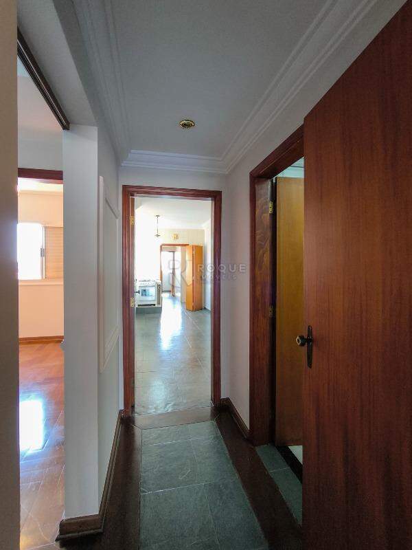Apartamento à venda no bairro Centro: