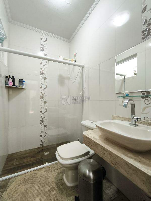 Casa Residencial à venda no bairro Jardim São Paulo: BANHEIRO SOCIAL 2