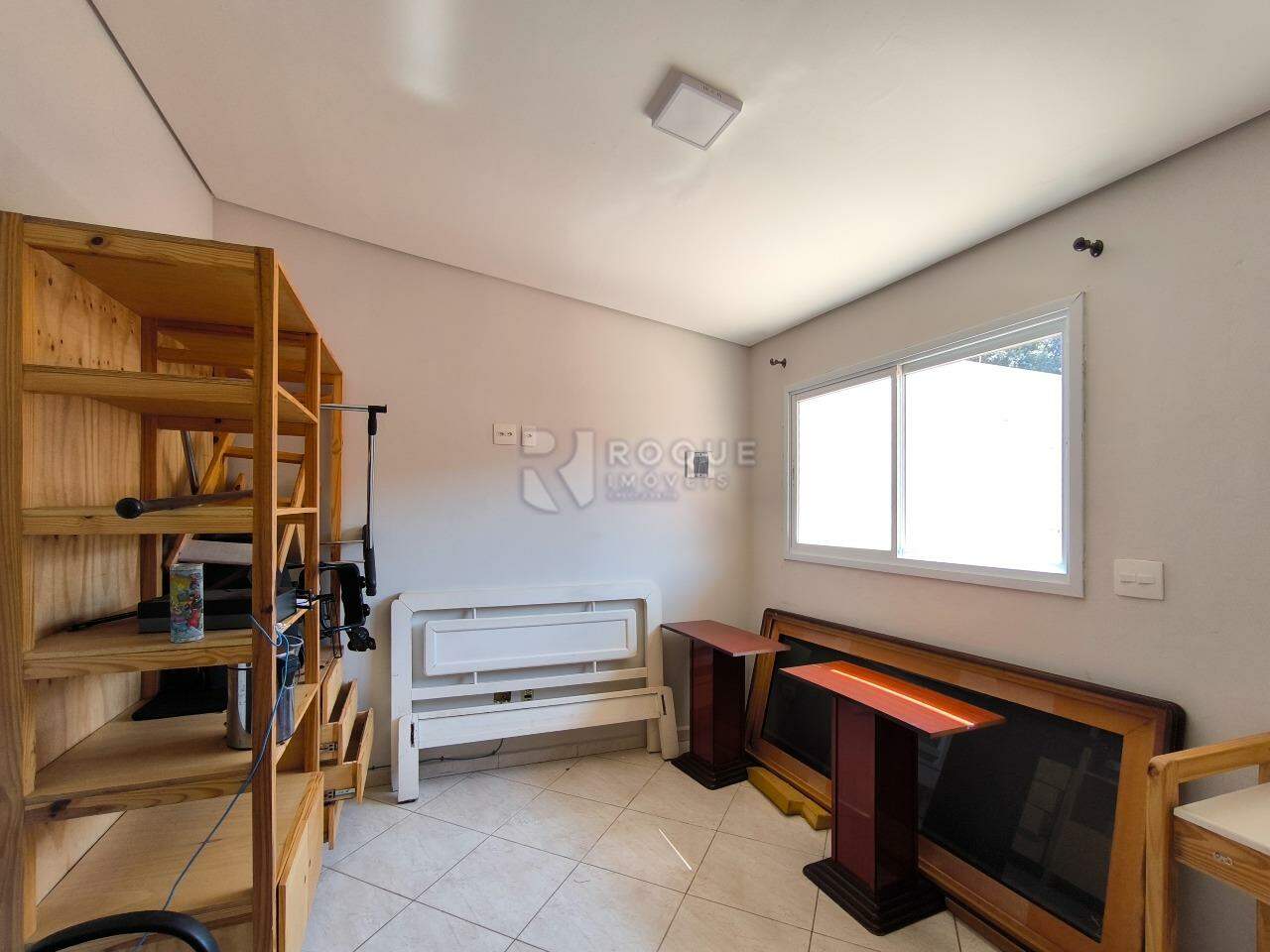 Casa Residencial à venda no bairro Jardim São Paulo: SUÍTE EDÍCULA