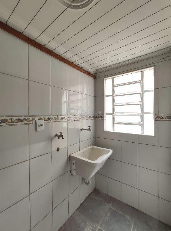 Apartamento para aluguel no bairro Itaipu: Área de serviço 