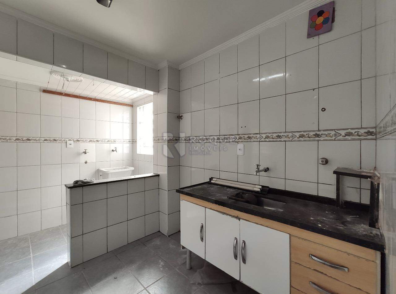 Apartamento para aluguel no bairro Itaipu: Cozinha