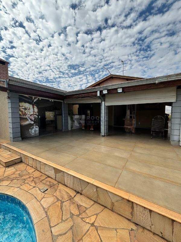 Chácara à venda no bairro Pires de Cima: Área Piscina