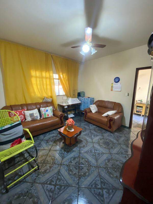 Casa Residencial à venda no bairro Jardim Campo Belo: