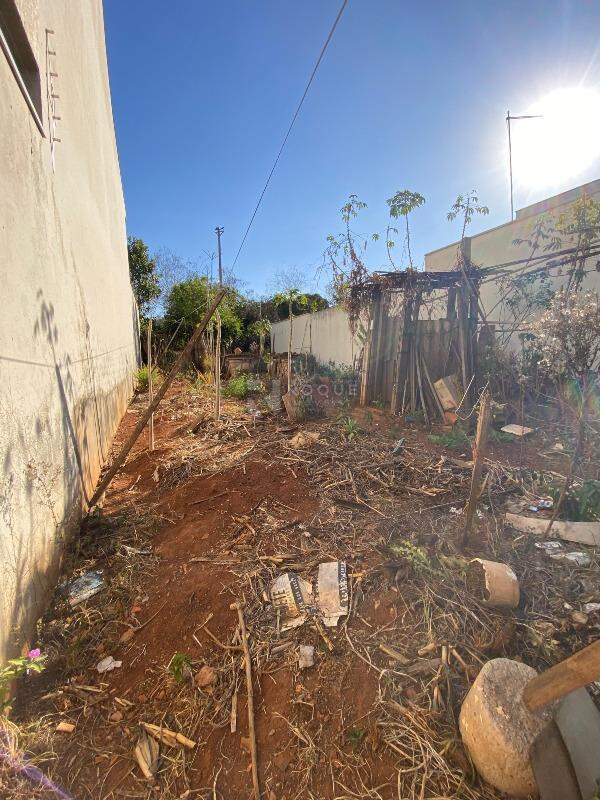 Terreno à venda no bairro Jardim Campo Belo: 